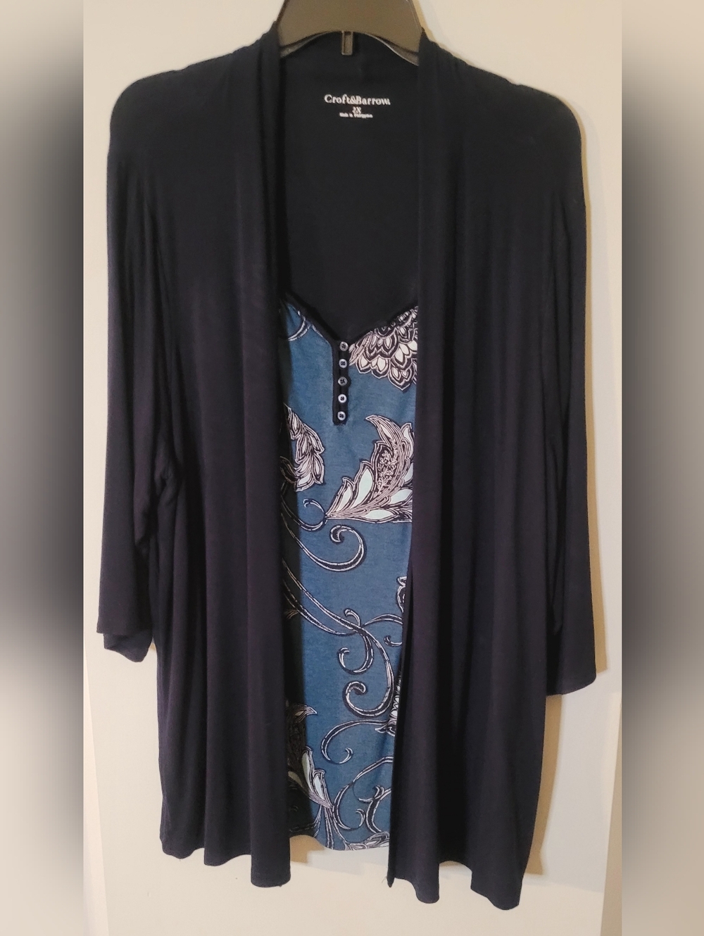 croft & barrow Navy Open-Front Cardigan with Blue Floral Henley Layer